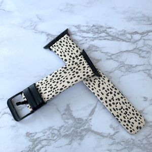 Animal print Apple Watch band for 30/40 mm.